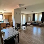 Apartment гранд ризорт с камином и видом на лес Pamporovo