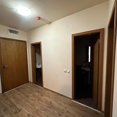 гранд ризорт с камином и видом на лес * Pamporovo