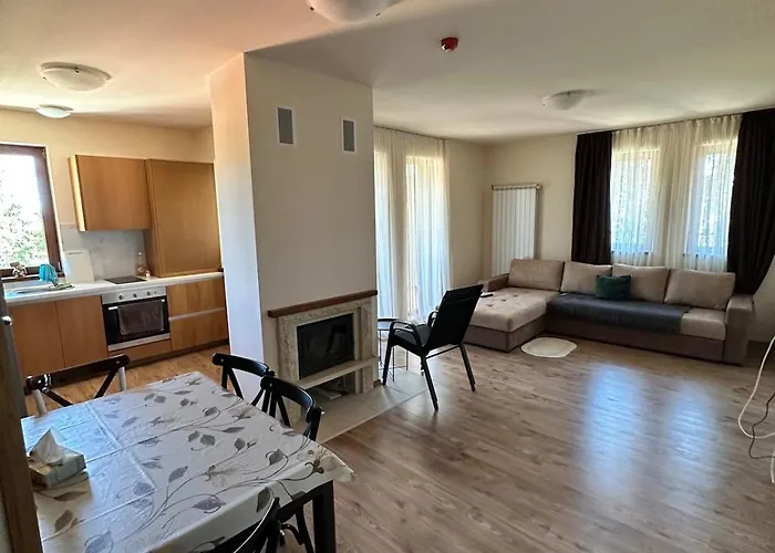 Apartmán гранд ризорт с камином и видом на лес Pamporovo