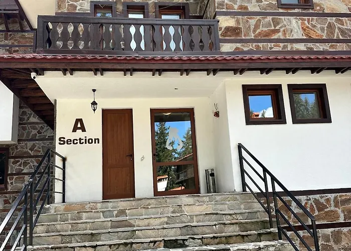 гранд ризорт с камином и видом на лес Apartmán Pamporovo